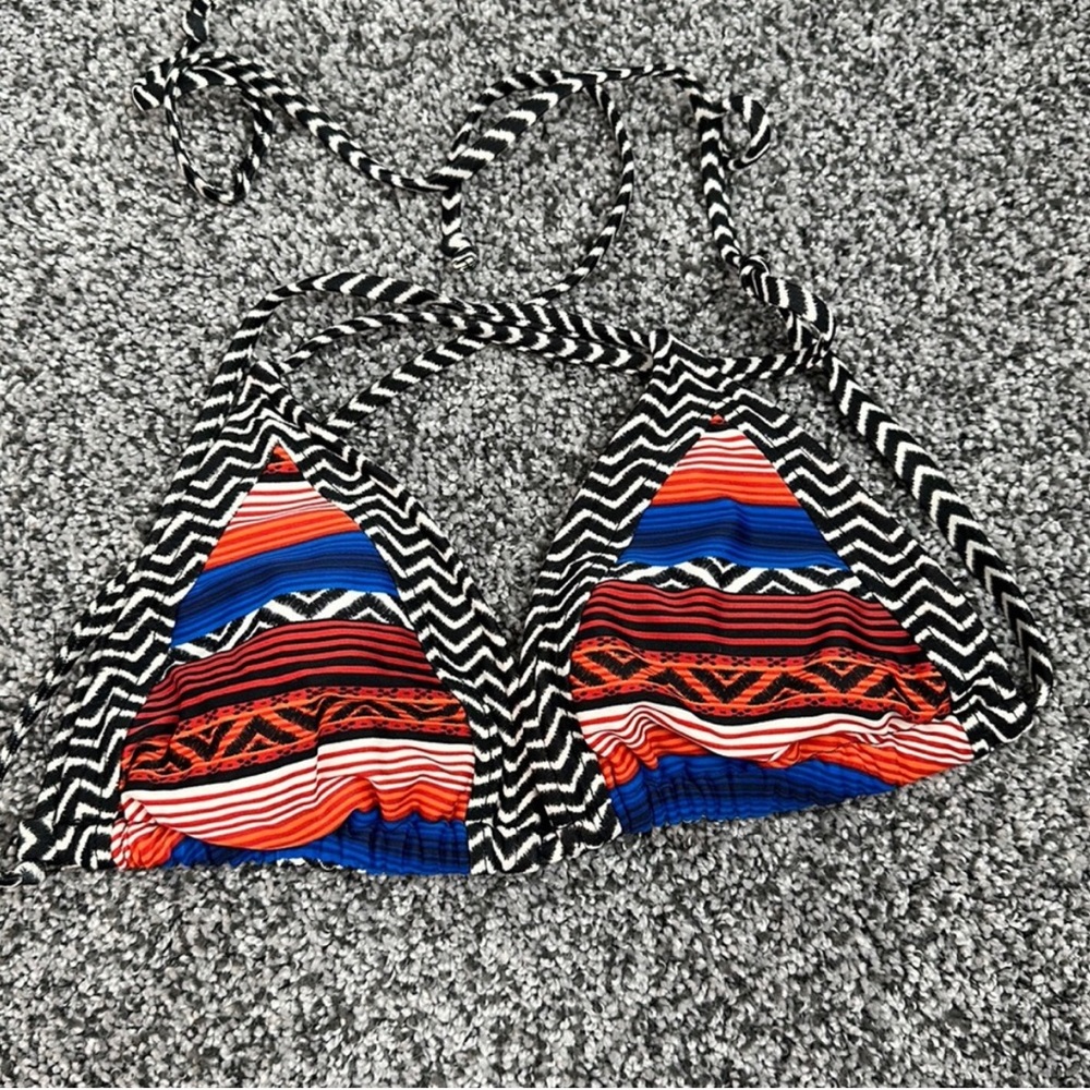 Cross back bikini top